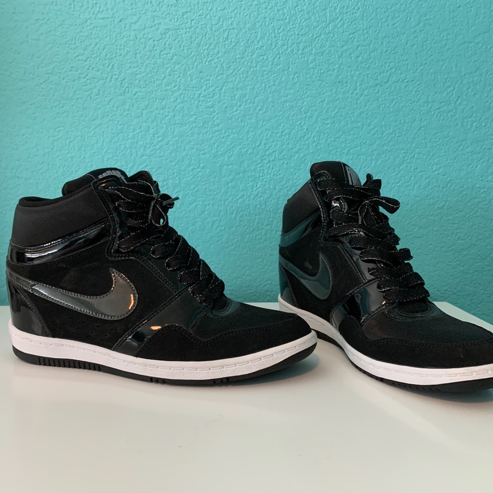 NEW Nike Force Sky High Top Hidden Wedge Sneaker